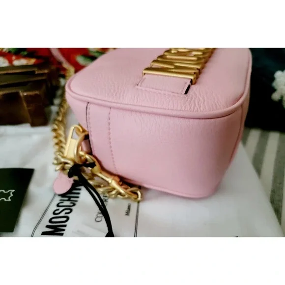 SOLD Moschino Camera Bag - Picture 4 of 12